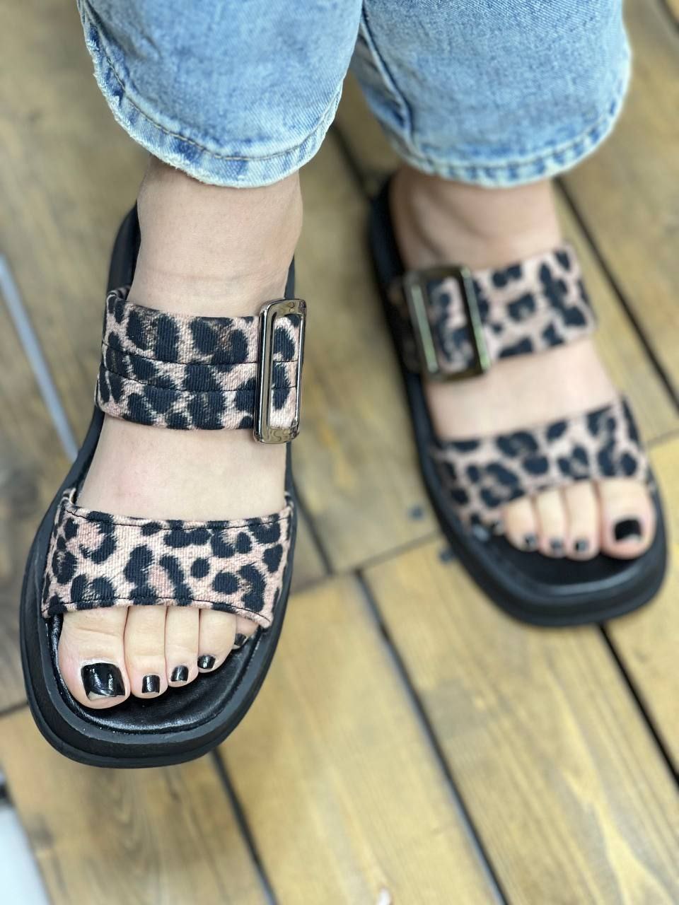 بند پهن پلنگی سگک لژ دار