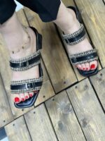 صندل دو بند سگک کنفی پاشنه pvc