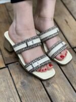 صندل دو بند سگک کنفی پاشنه pvc