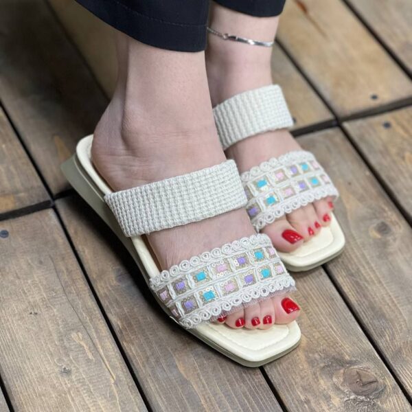 خرید صندل دو بند کنفی ساده تخت